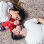 Des idées cadeau jeune maman pour sa première fête des mères!