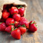 La fraise comme au restaurant : les secrets d’un chef pâtissier étoilé pour la sublimer